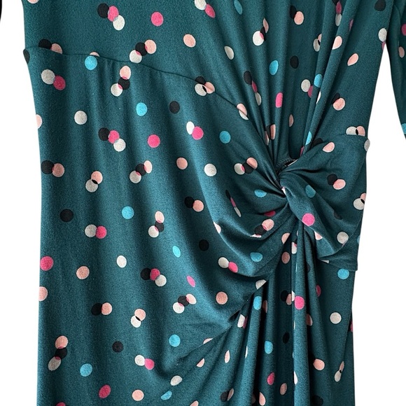 BODEN | NWOT ROSALIE TWIST FRONT JERSEY DRESS POLKA DOT DARK GREEN | 2 PETITE - Picture 4 of 10